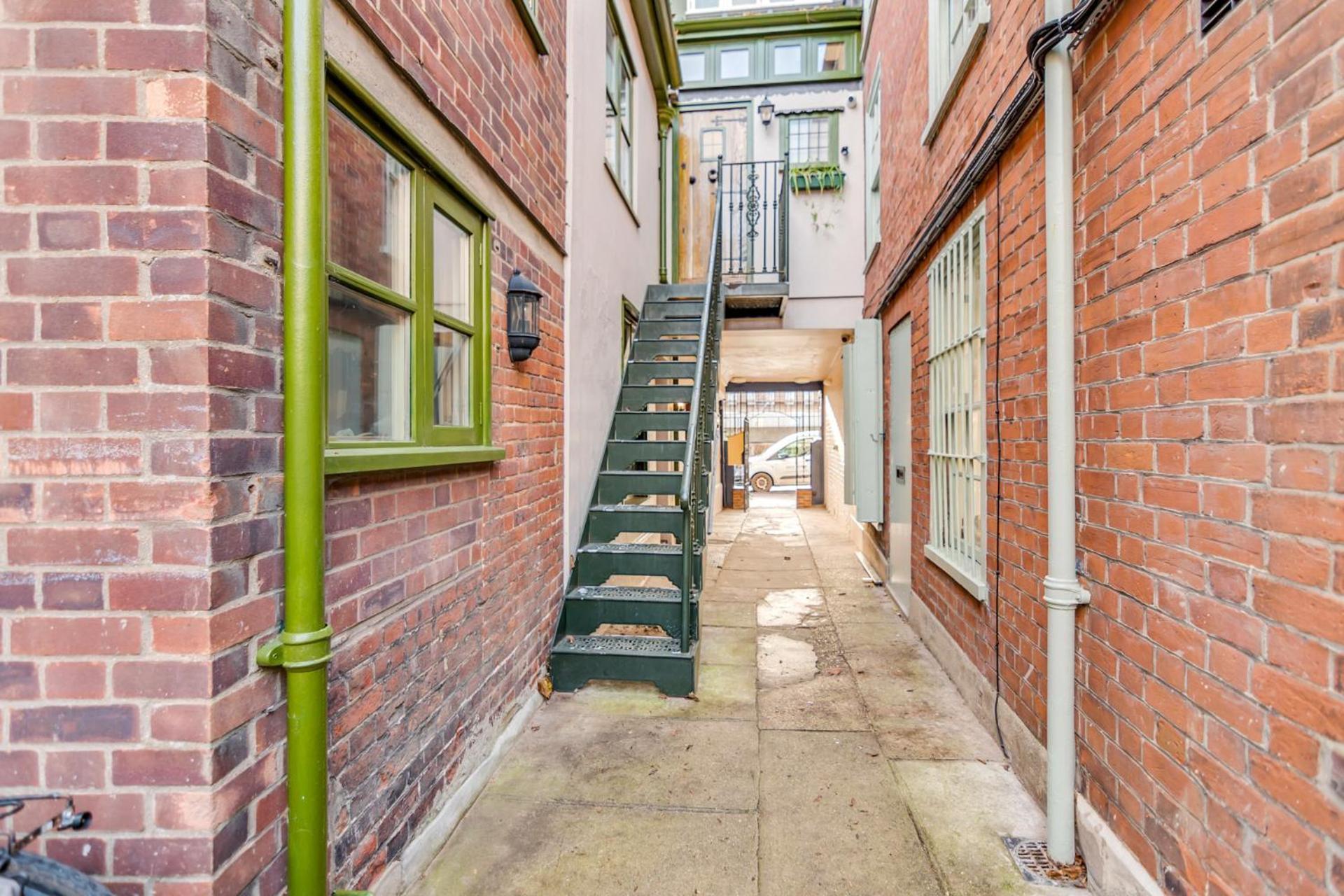 Apartment 15a St Giles With Parking